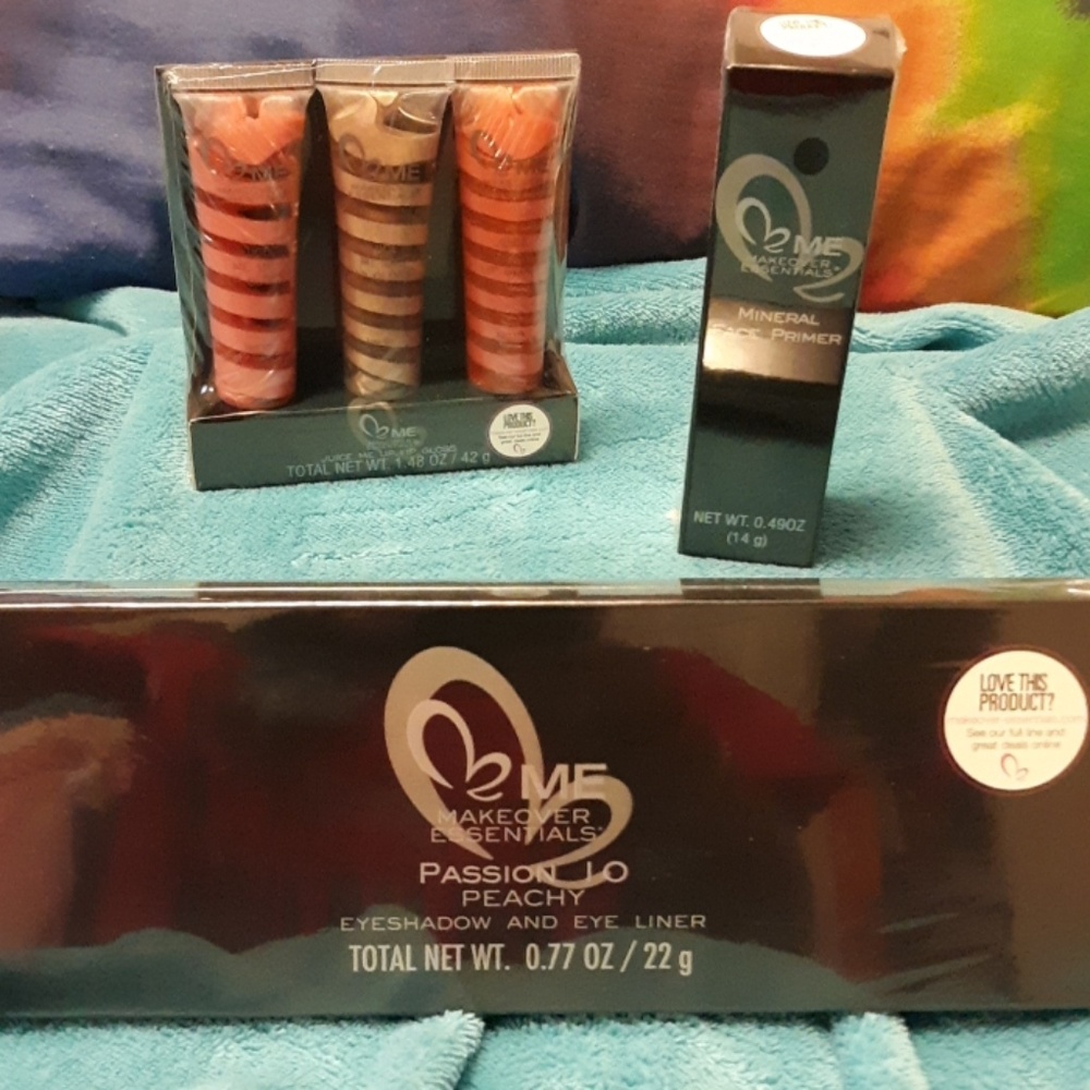 ME makeover essentials gift set